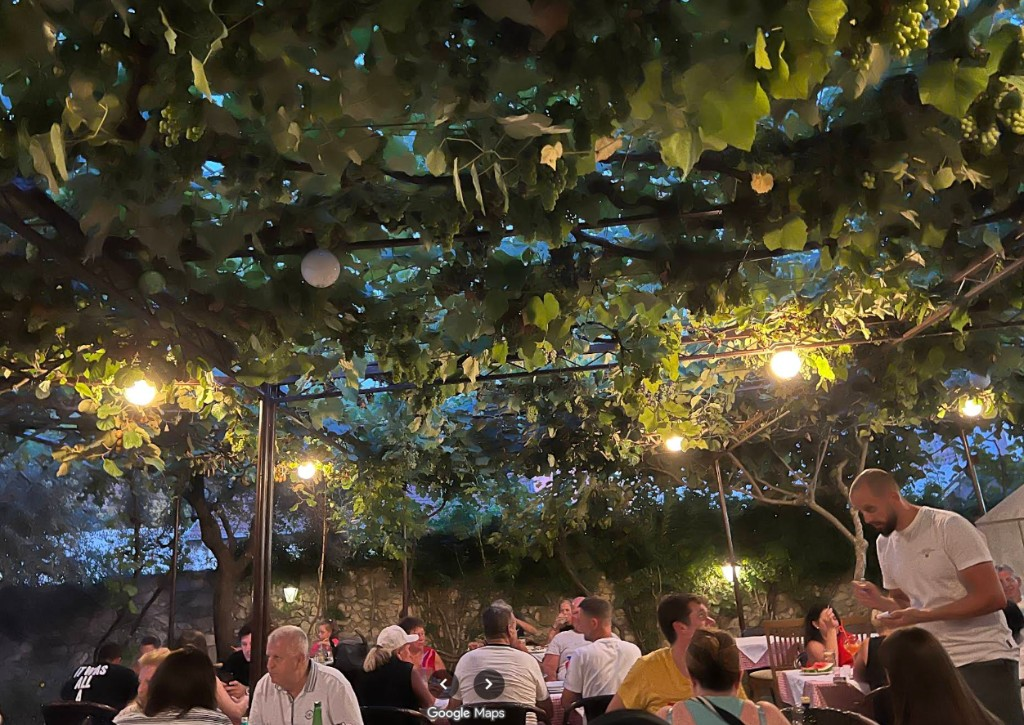 Restaurant Lovac (Since 1928)